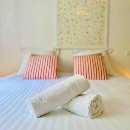 Apartament Le White Pearl : 4 Prs, Parking, Clim
