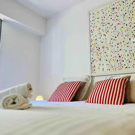 Le White Pearl : 4 Prs, Parking, Clim Apartman Antibes