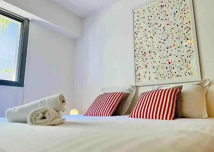 Le White Pearl : 4 Prs, Parking, Clim Διαμέρισμα Αντίμπ